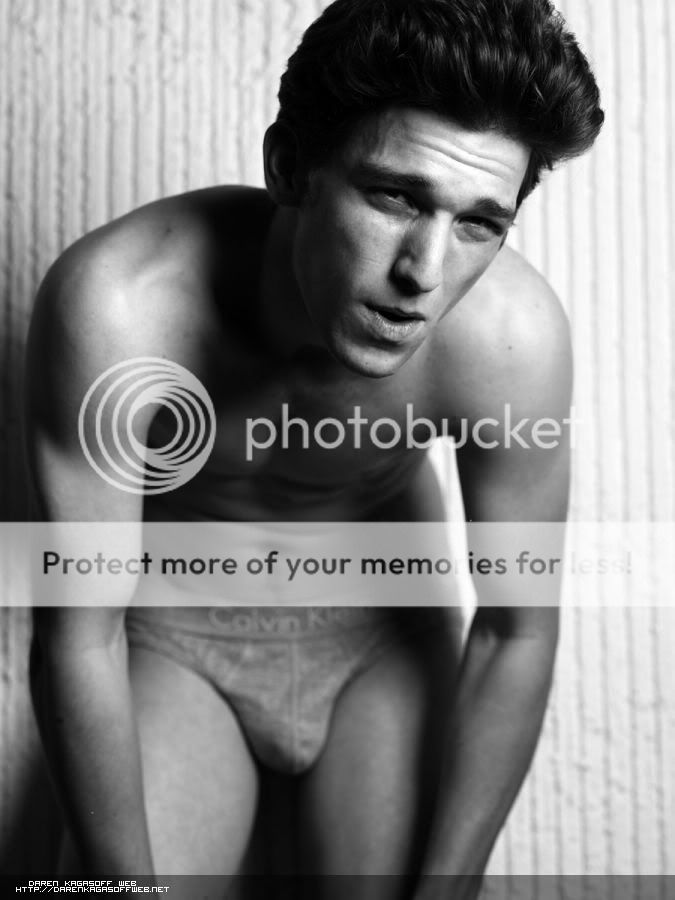 american teenager posing for ph...